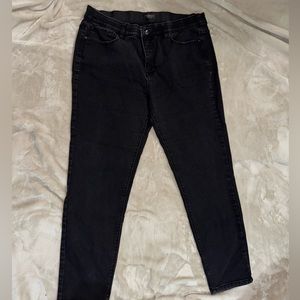 Black jeans curvy very stretchy